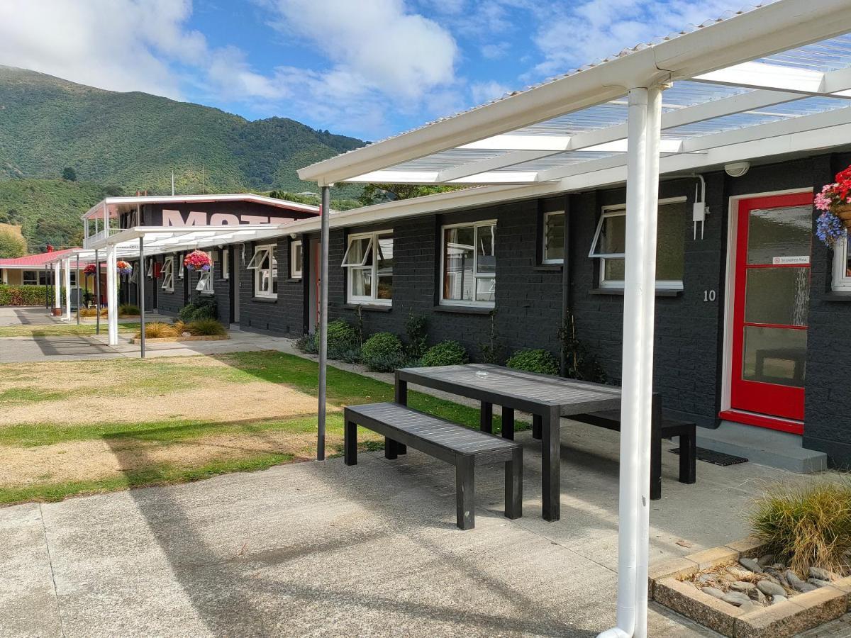 Aaa Marlin Motel Picton Kültér fotó