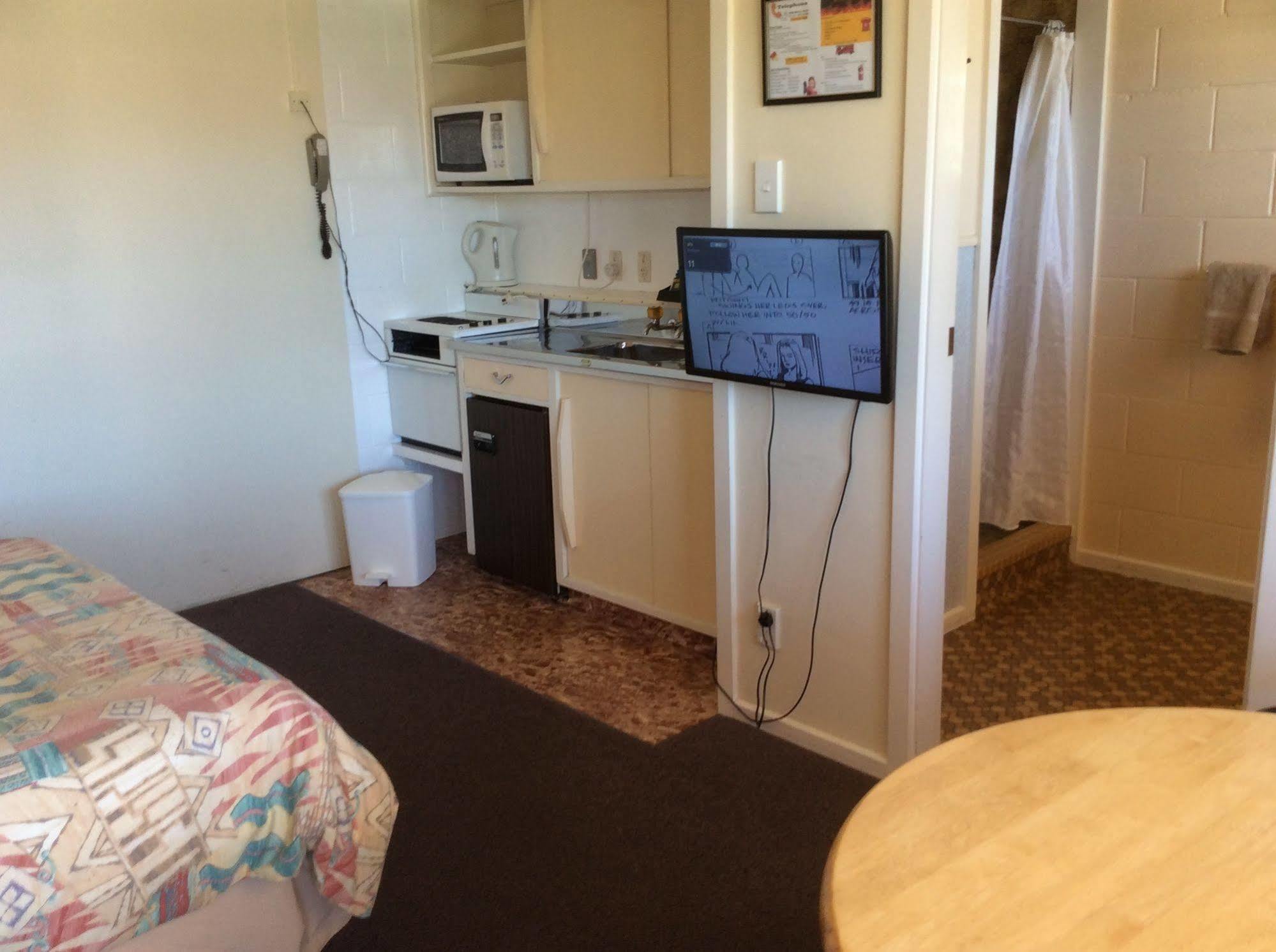 Aaa Marlin Motel Picton Kültér fotó