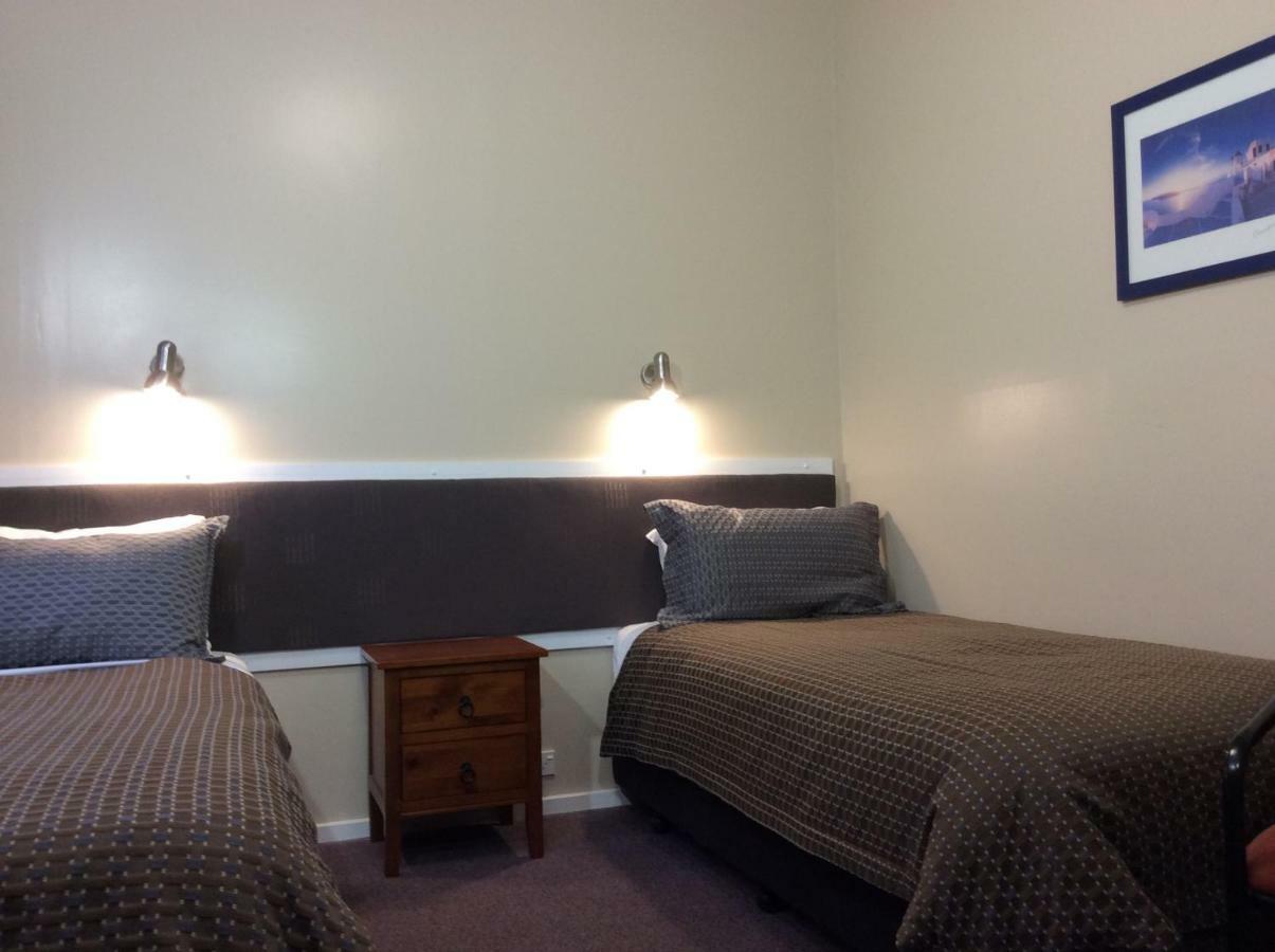 Aaa Marlin Motel Picton Kültér fotó