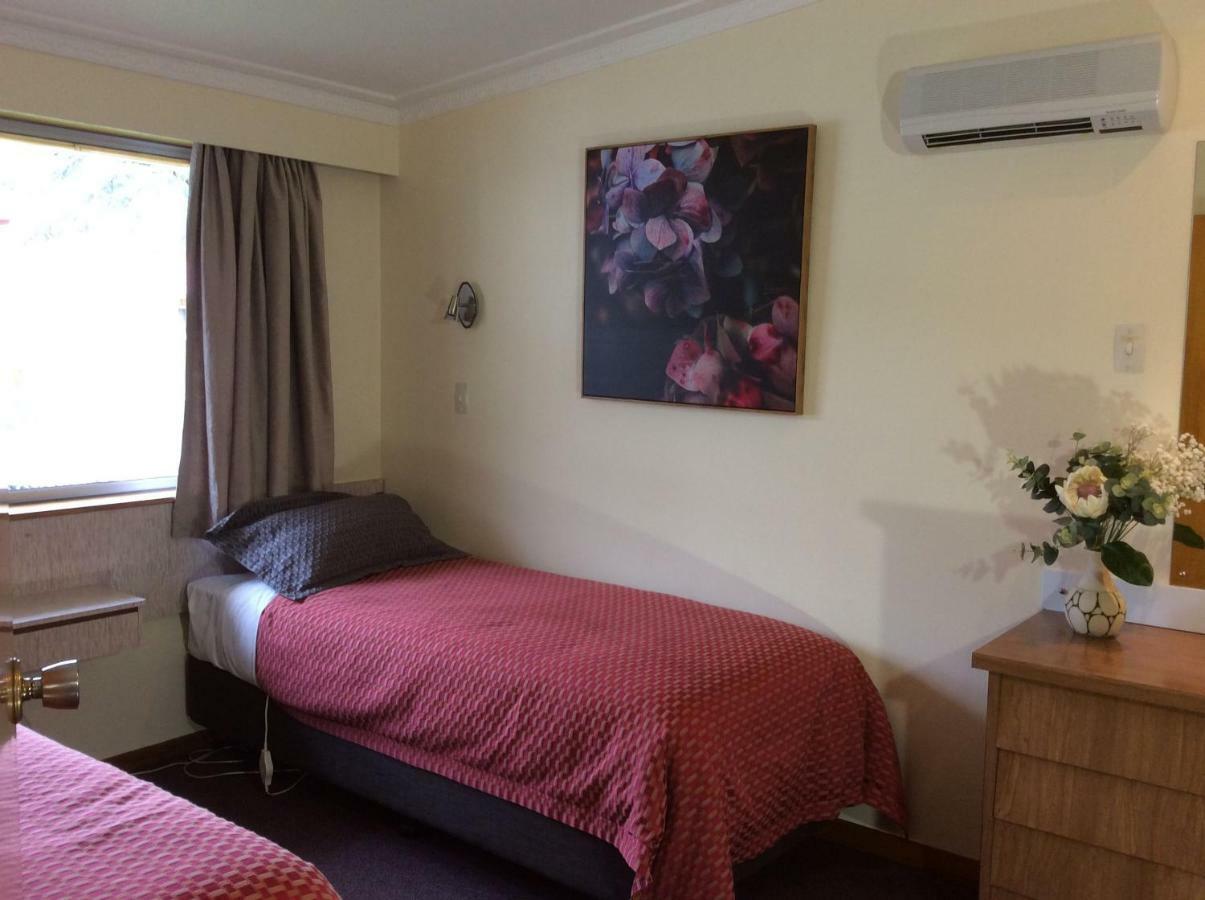 Aaa Marlin Motel Picton Kültér fotó